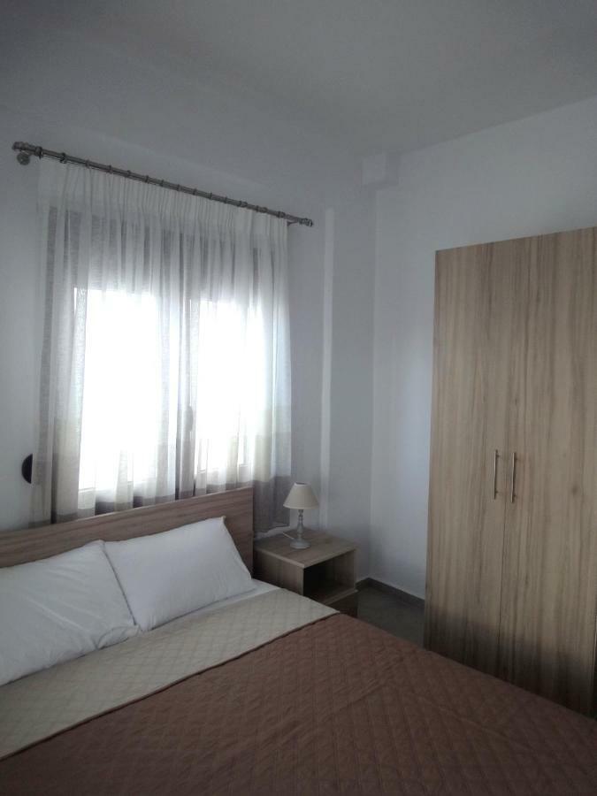 Nikogroup Mona Lisa Apartment Полихроно Екстериор снимка